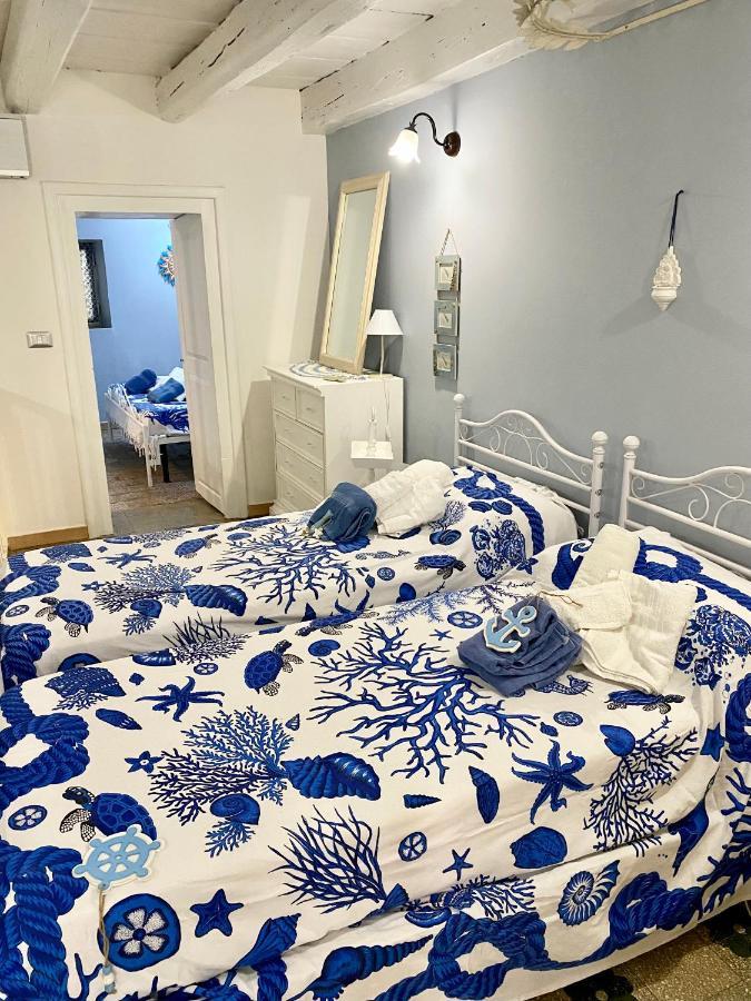 Ortigia Dreaming Apartment Syracuse Bagian luar foto