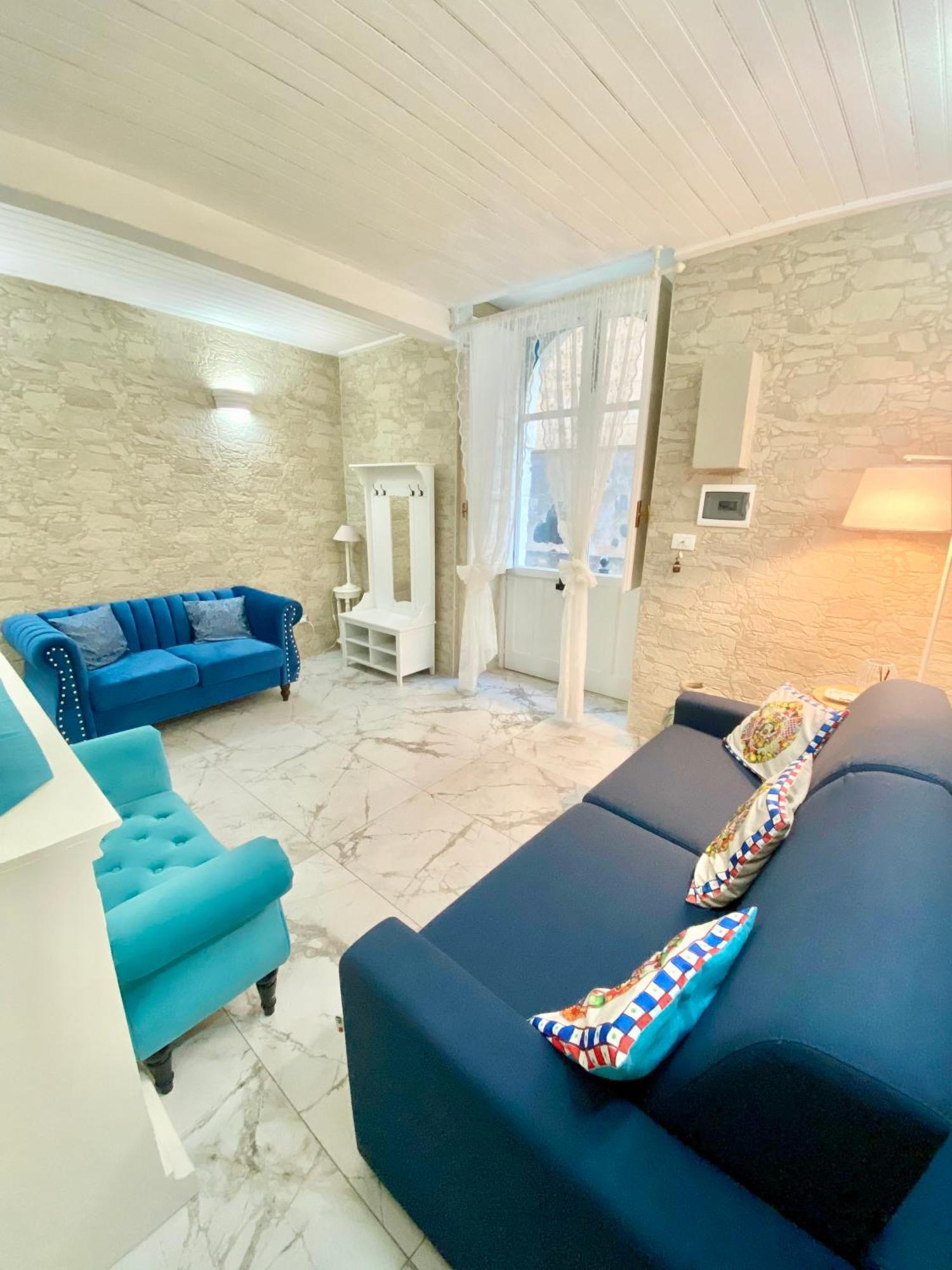 Ortigia Dreaming Apartment Syracuse Bagian luar foto