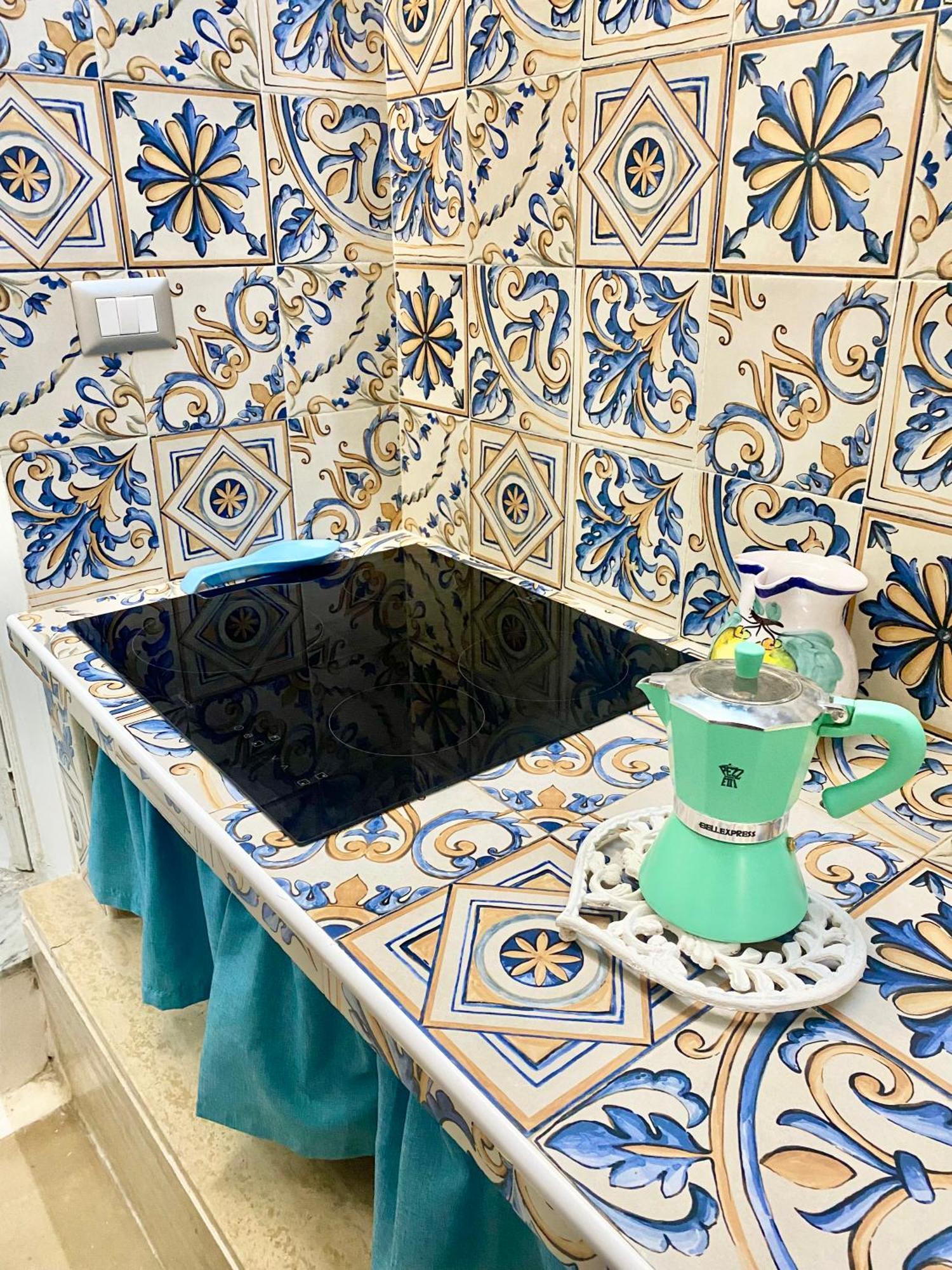 Ortigia Dreaming Apartment Syracuse Bagian luar foto